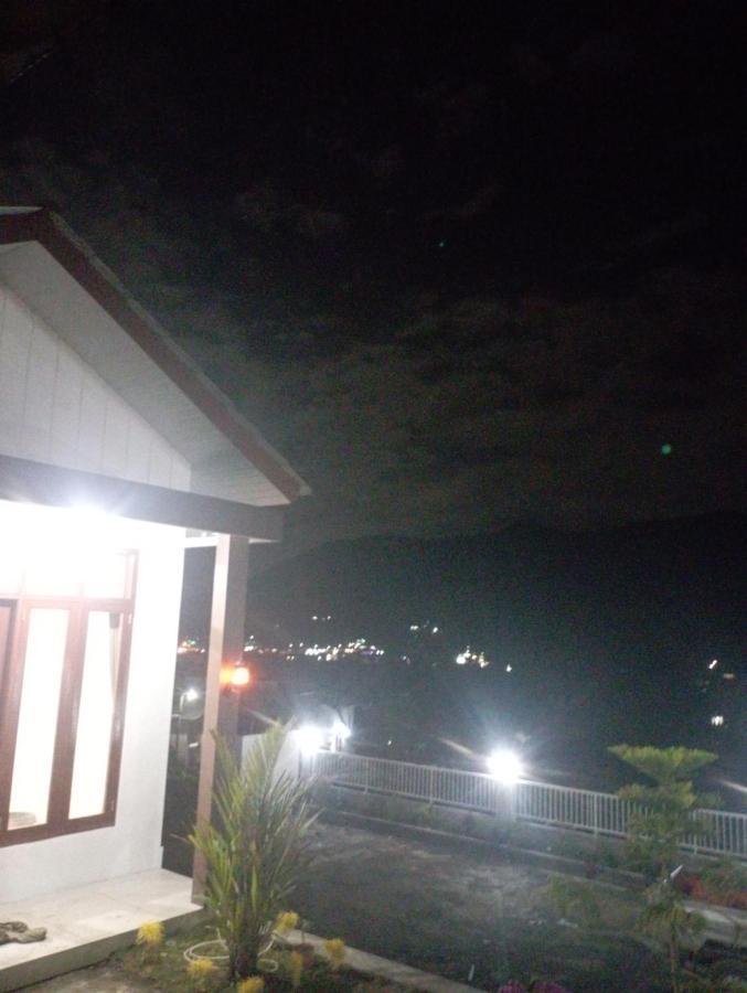 Villa Madinna Dieng Diyeng エクステリア 写真